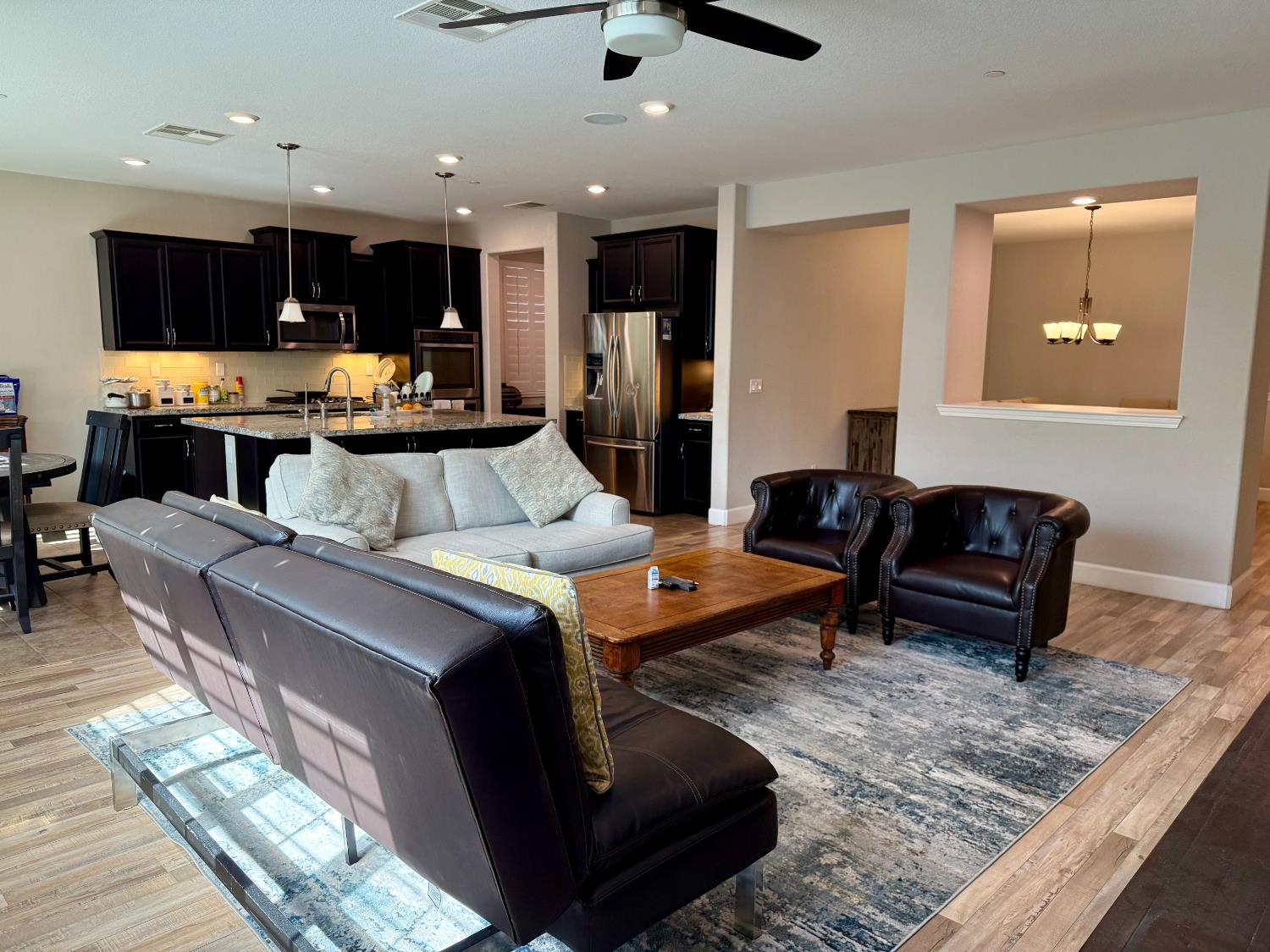 962 Orange Blossom Ave, Manteca, CA 95337