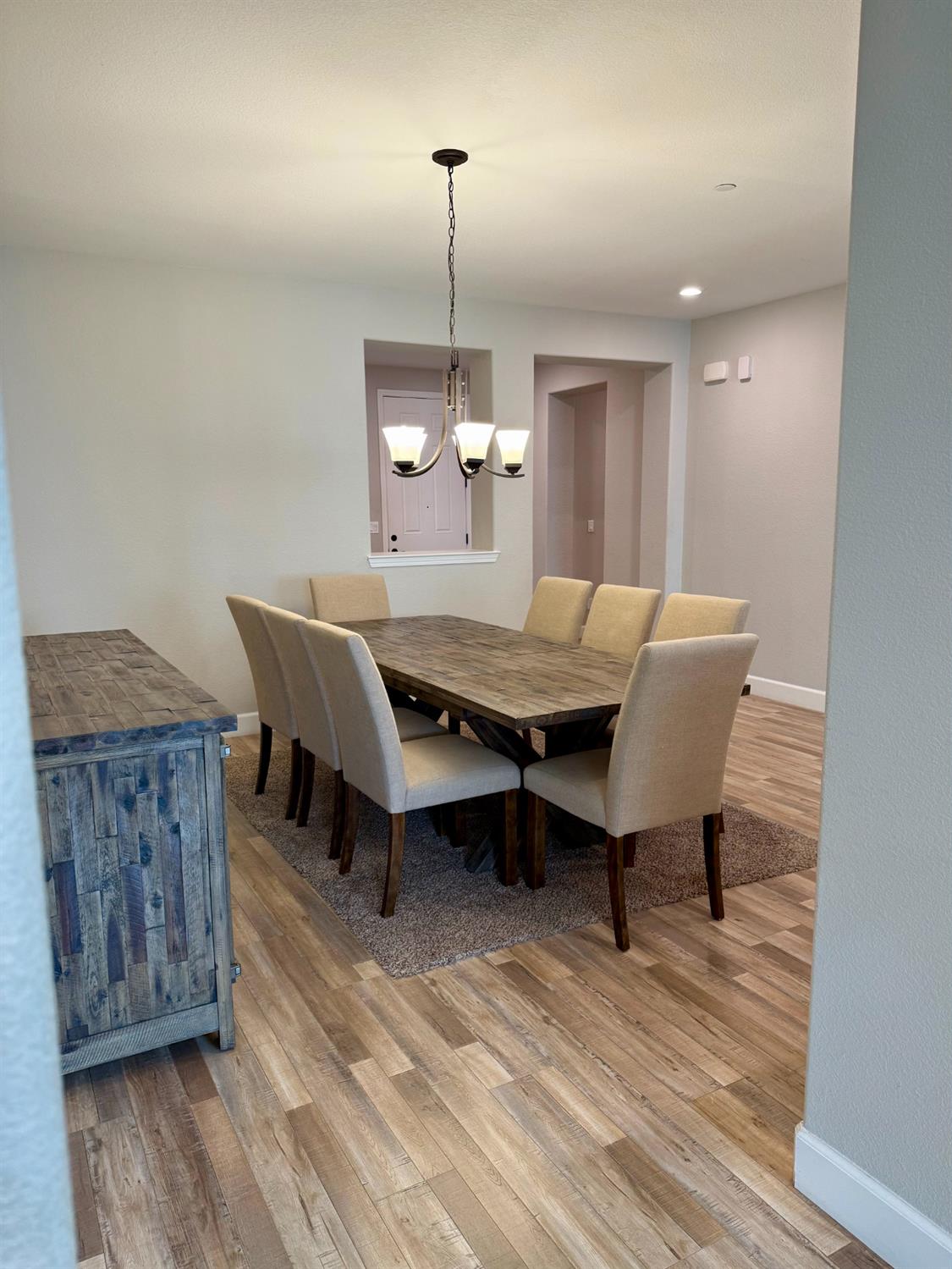 962 Orange Blossom Ave, Manteca, CA 95337