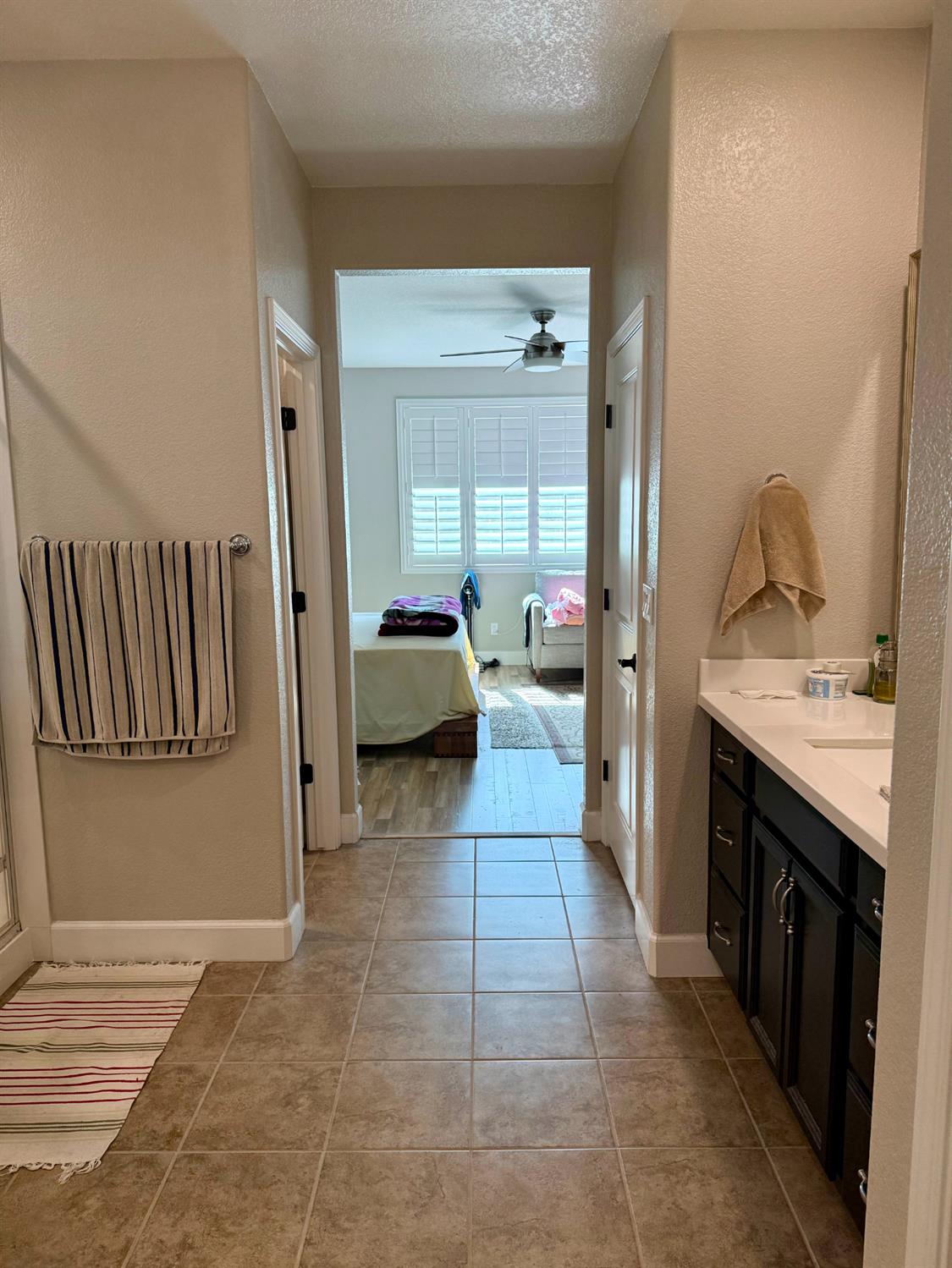 962 Orange Blossom Ave, Manteca, CA 95337