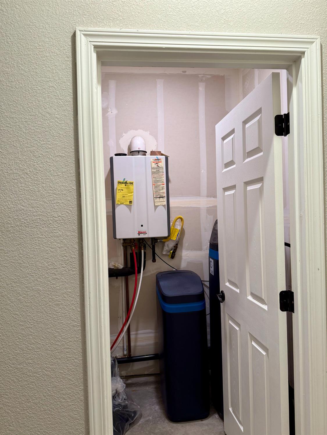 962 Orange Blossom Ave, Manteca, CA 95337