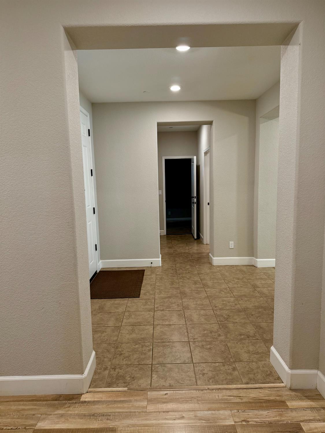 962 Orange Blossom Ave, Manteca, CA 95337