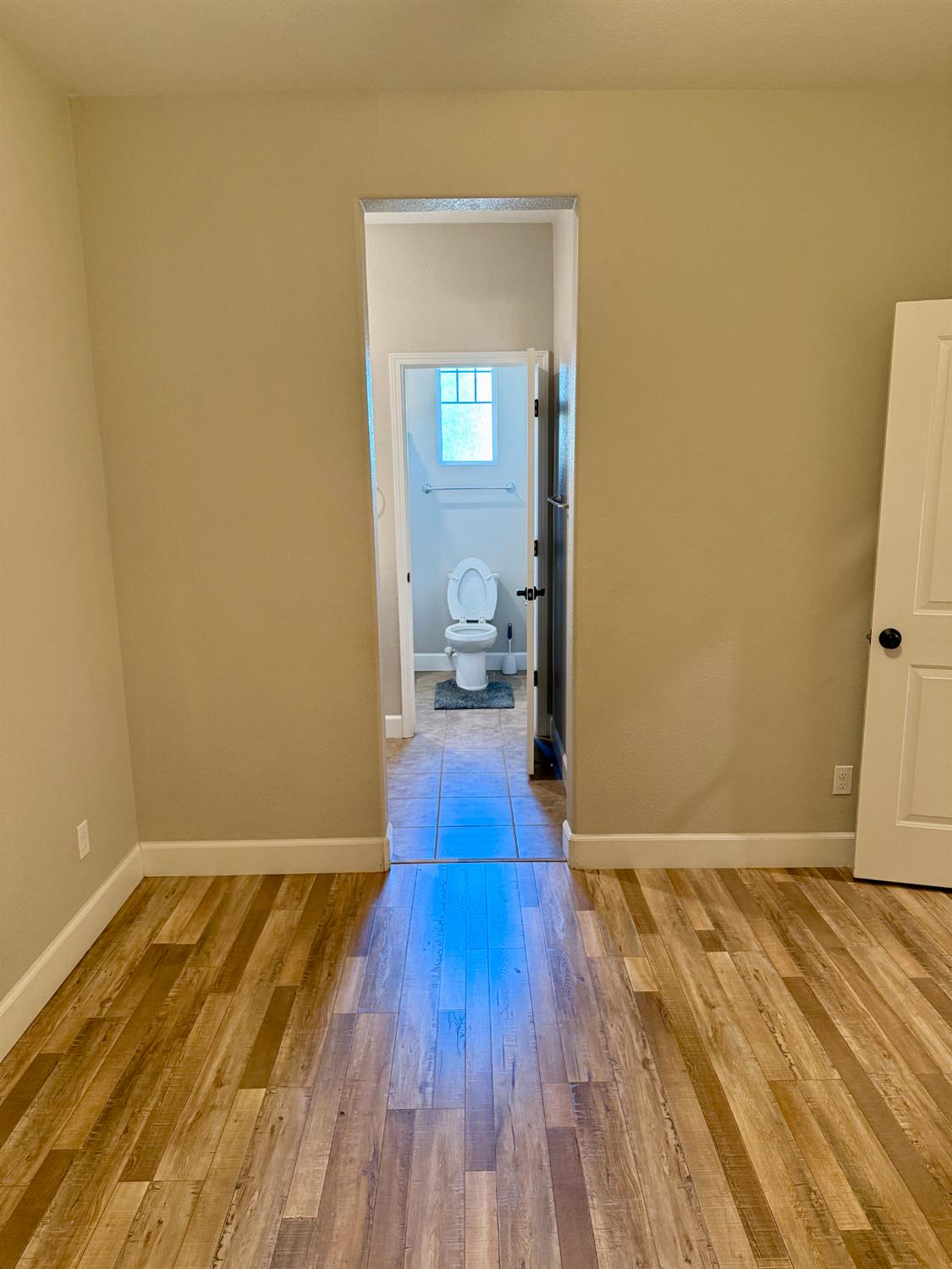 962 Orange Blossom Ave, Manteca, CA 95337