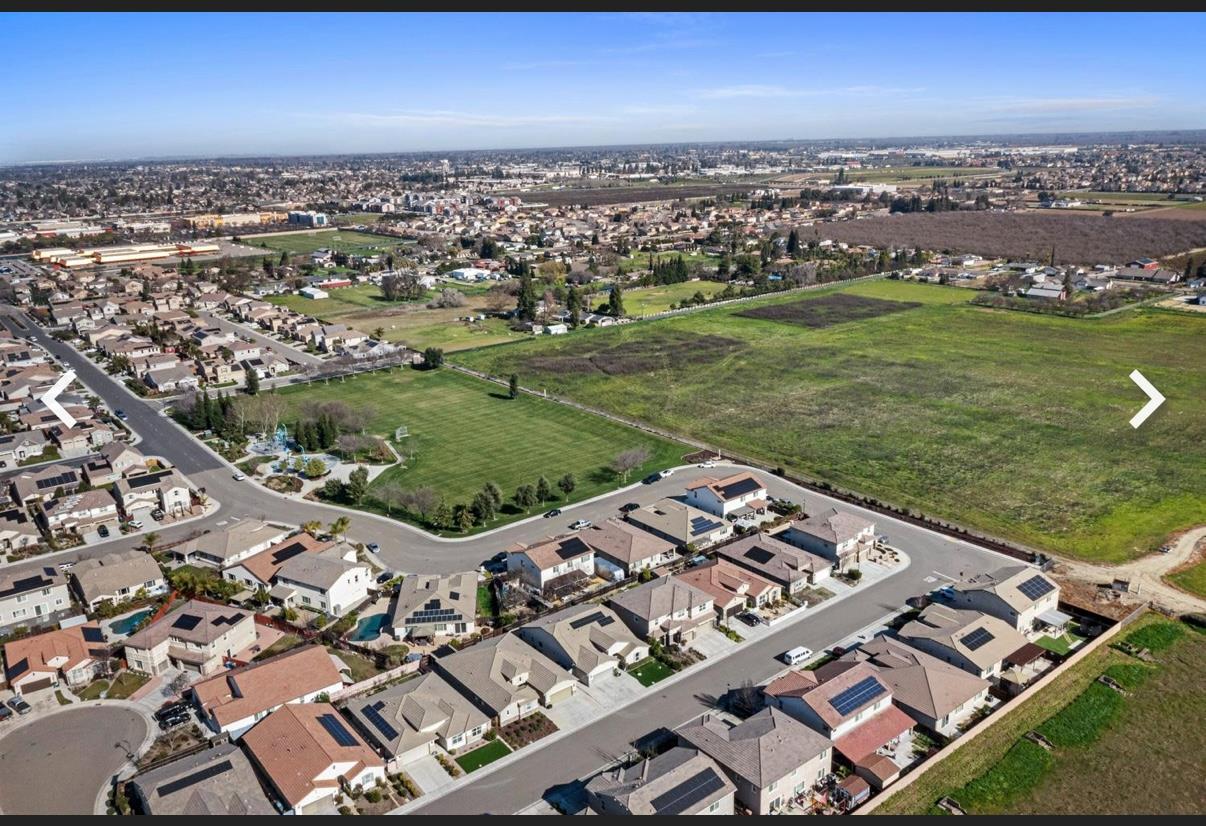 962 Orange Blossom Ave, Manteca, CA 95337