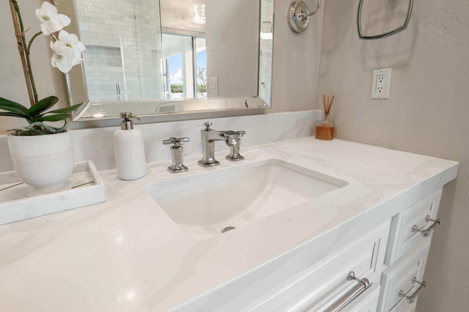 16641 Sonora Rd, Oakdale, CA 95361