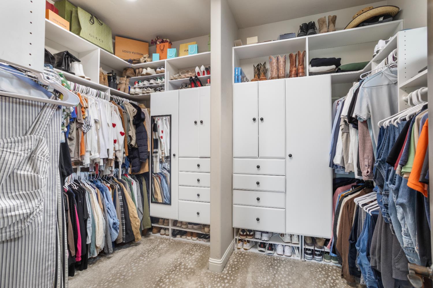 16641 Sonora Rd, Oakdale, CA 95361