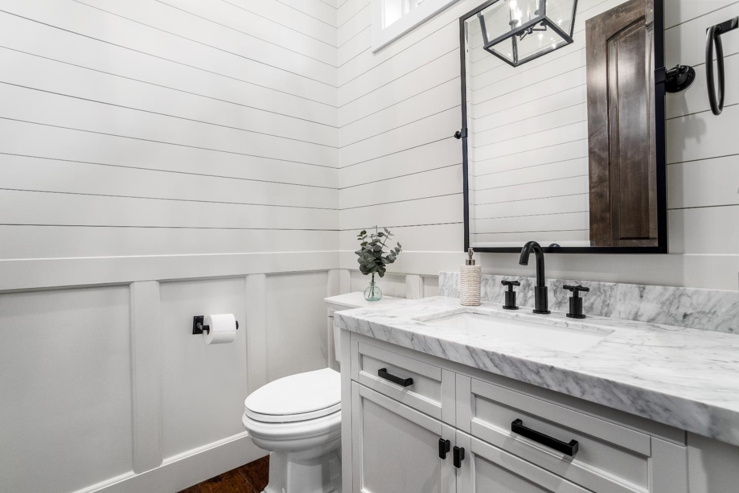 16641 Sonora Rd, Oakdale, CA 95361