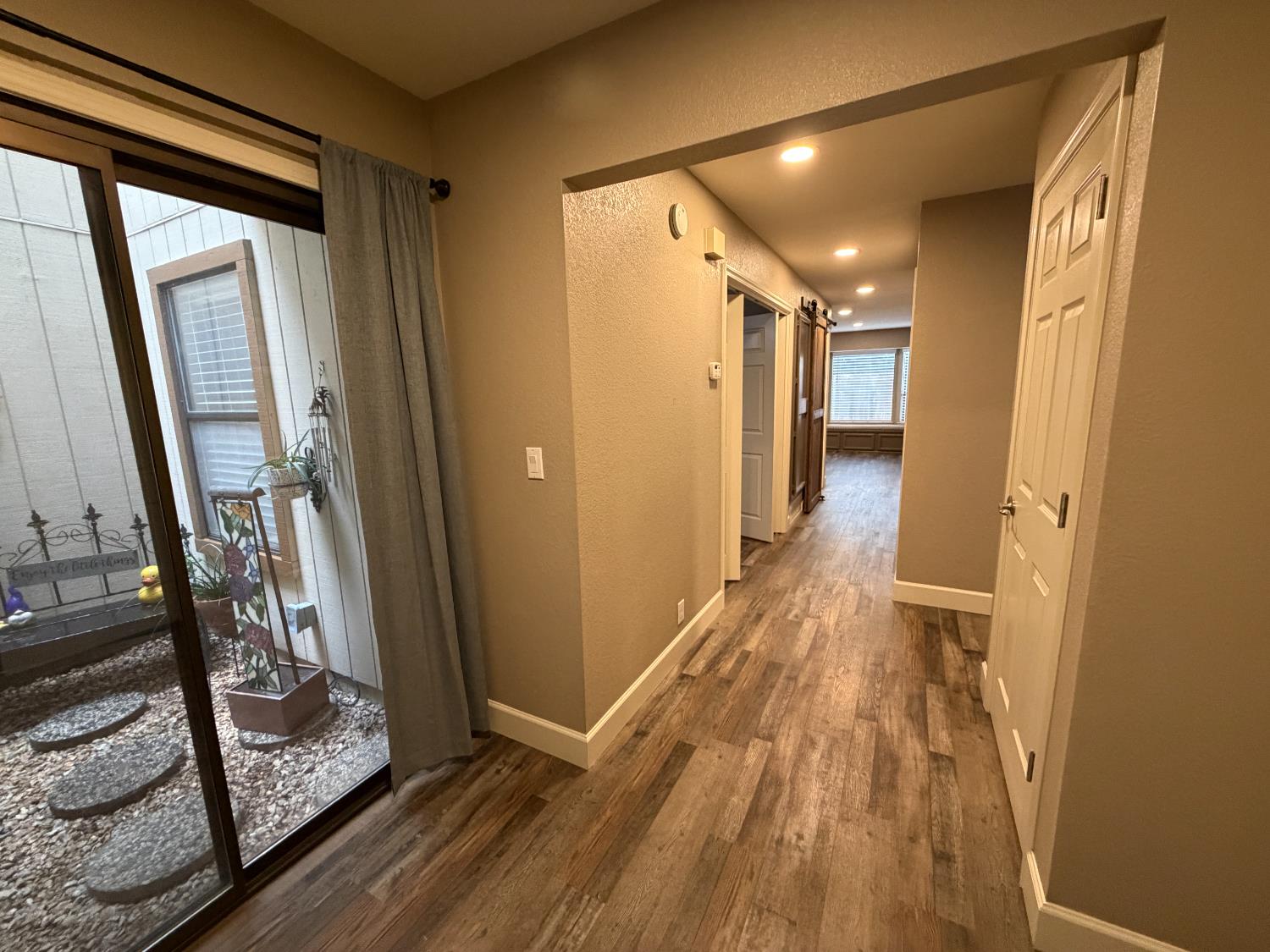 1023 Camphor St, Manteca, CA 95337