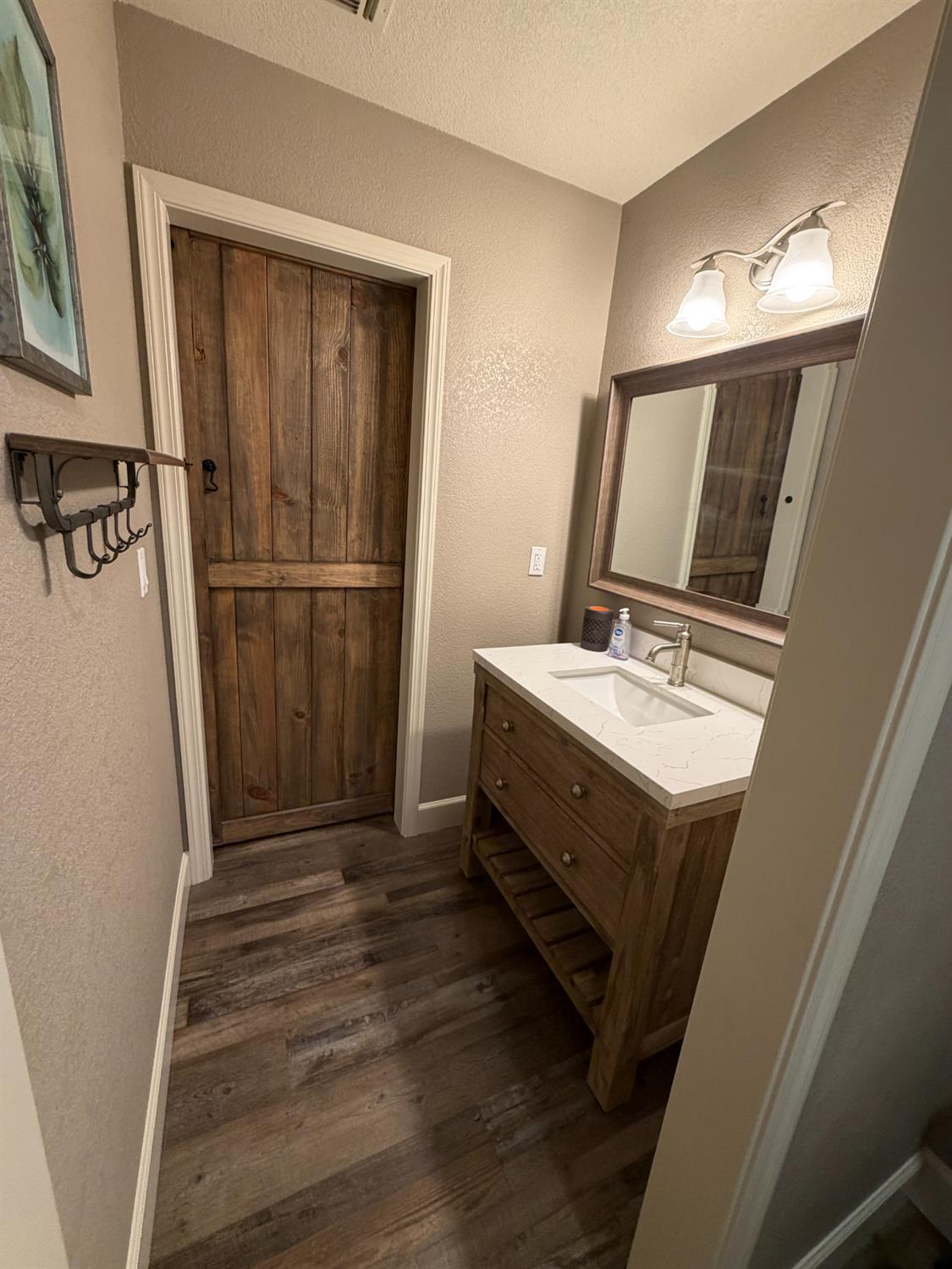 1023 Camphor St, Manteca, CA 95337