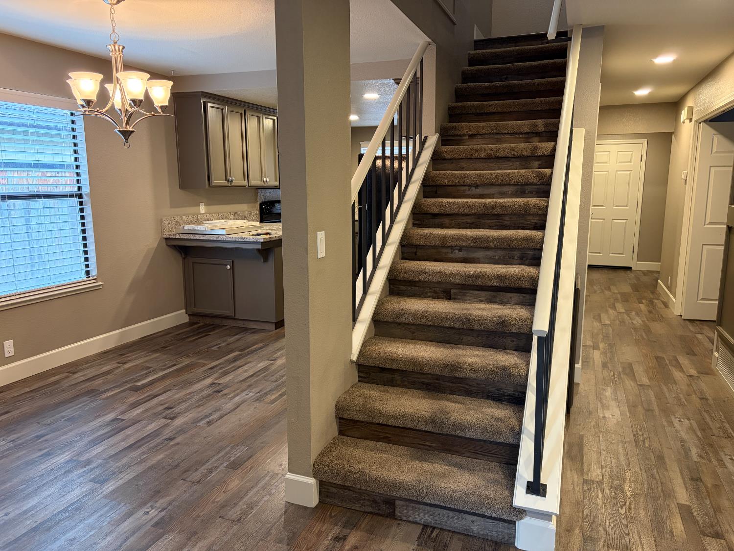 1023 Camphor St, Manteca, CA 95337