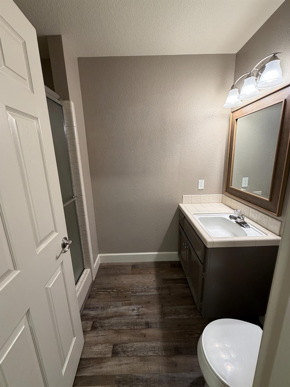 1023 Camphor St, Manteca, CA 95337