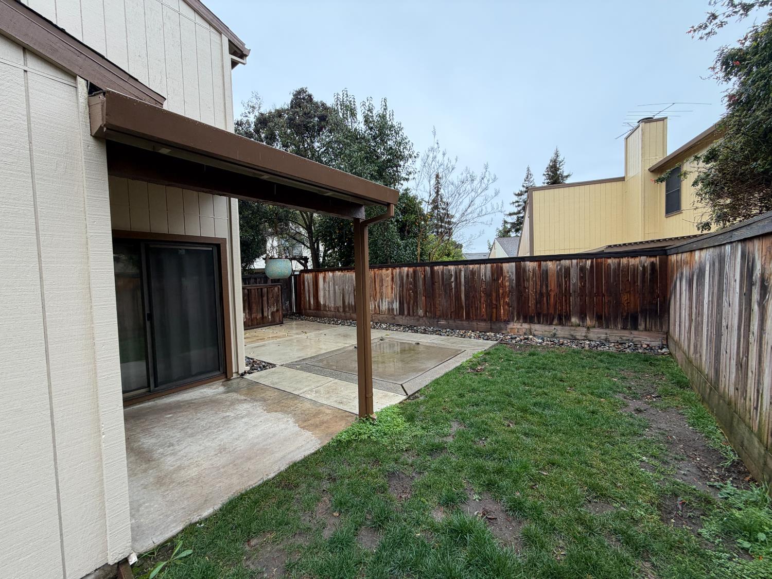 1023 Camphor St, Manteca, CA 95337