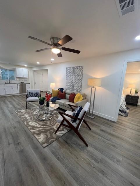 3601 Iowa Ave, Riverbank, CA 95367