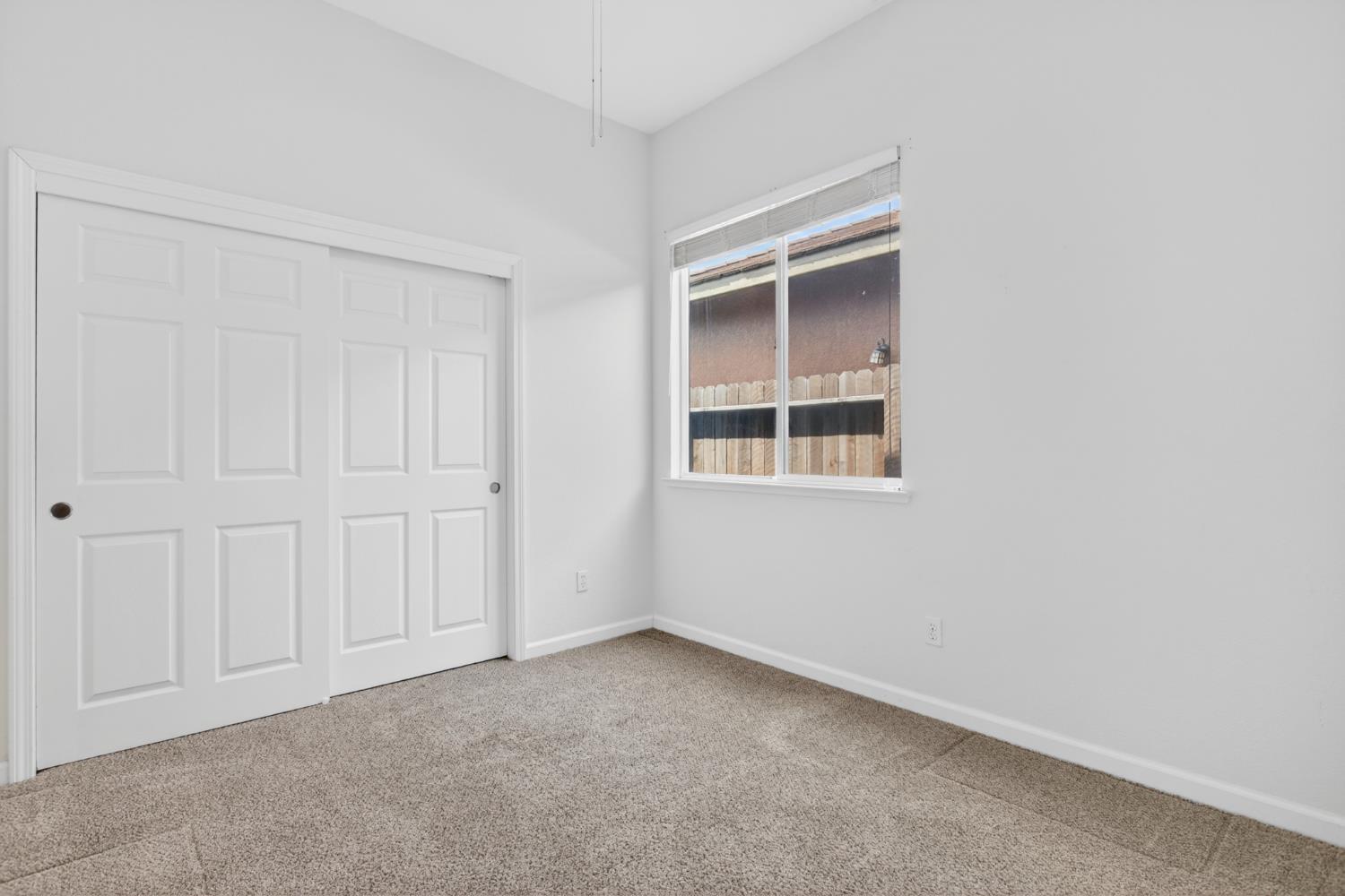 5514 Saxon Way, Riverbank, CA 95367