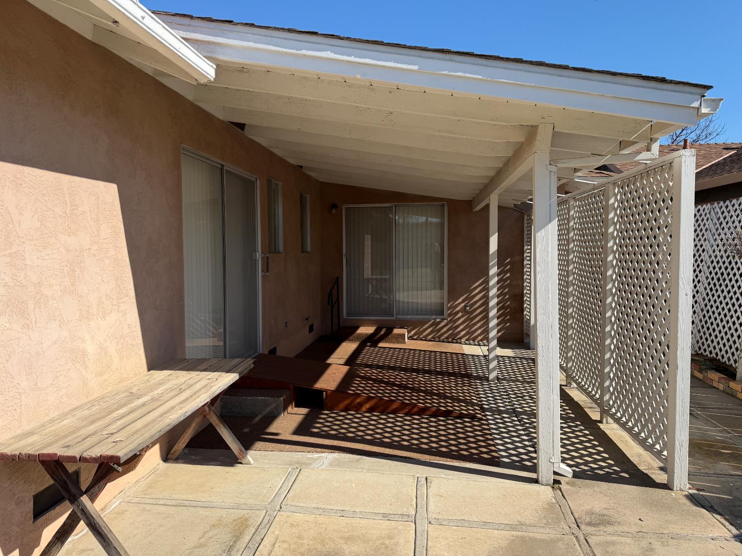 108 N 6th St, Patterson, CA 95363