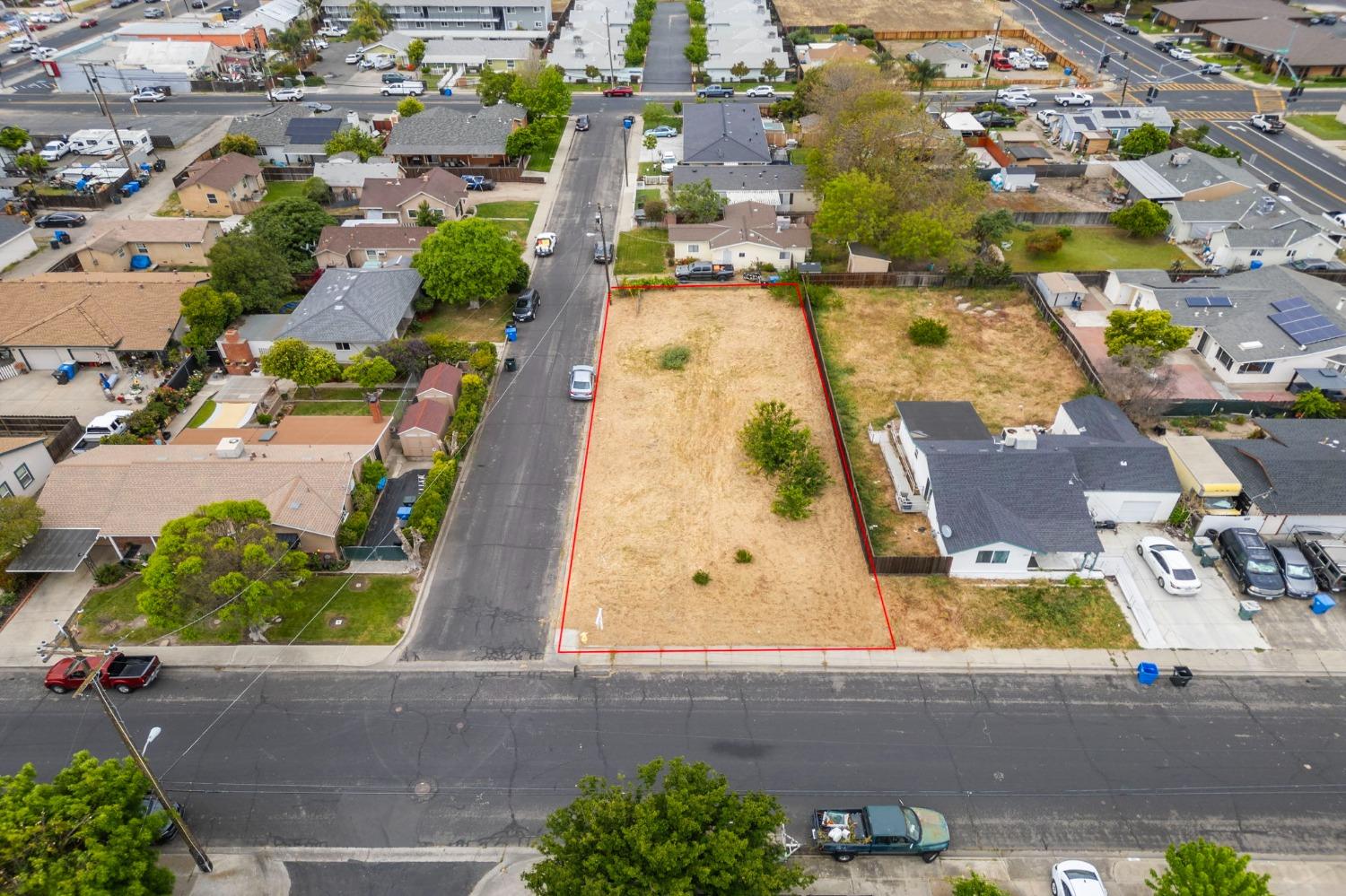 119 Almond Ave, Manteca, CA 95337