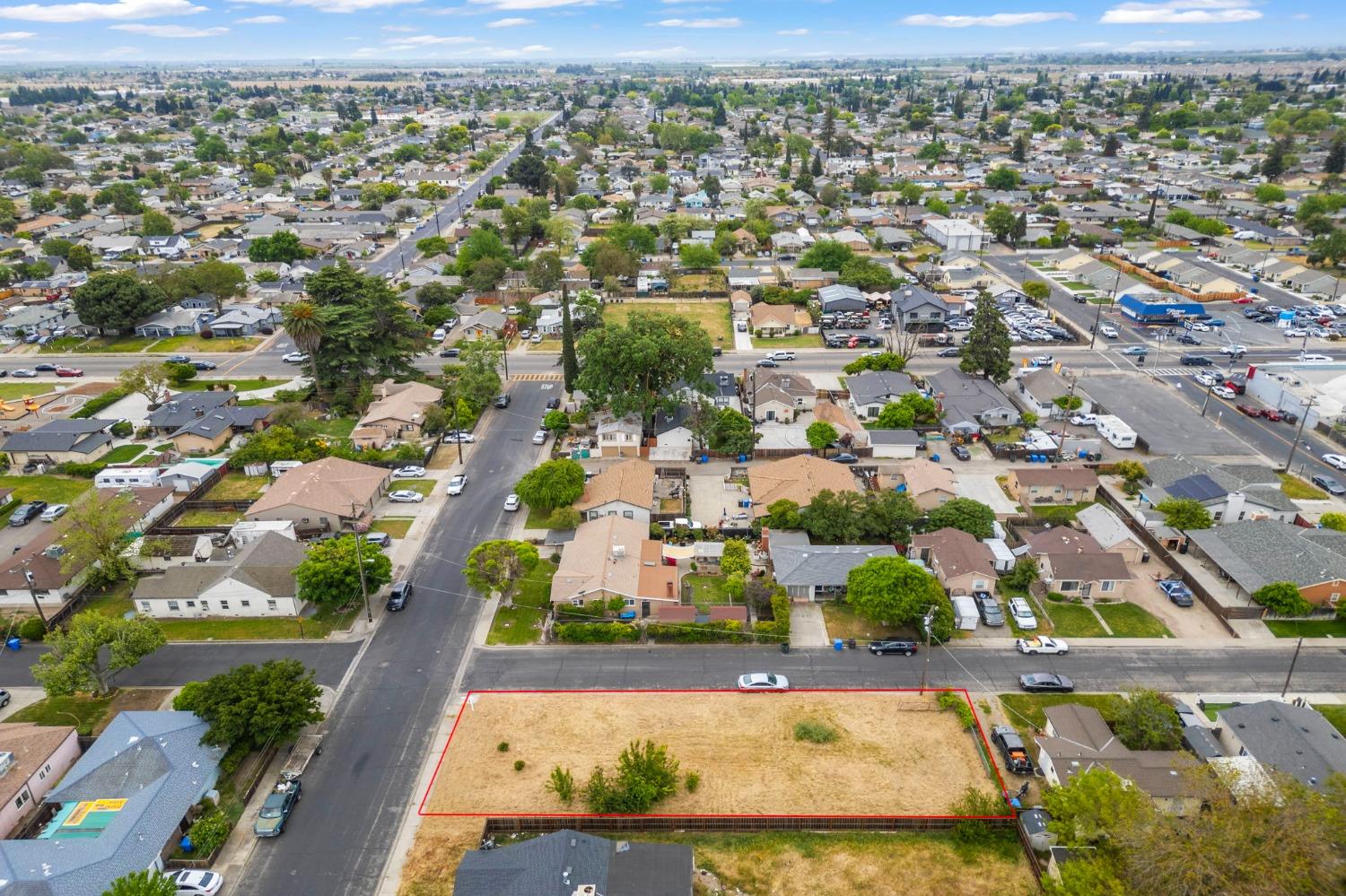 119 Almond Ave, Manteca, CA 95337