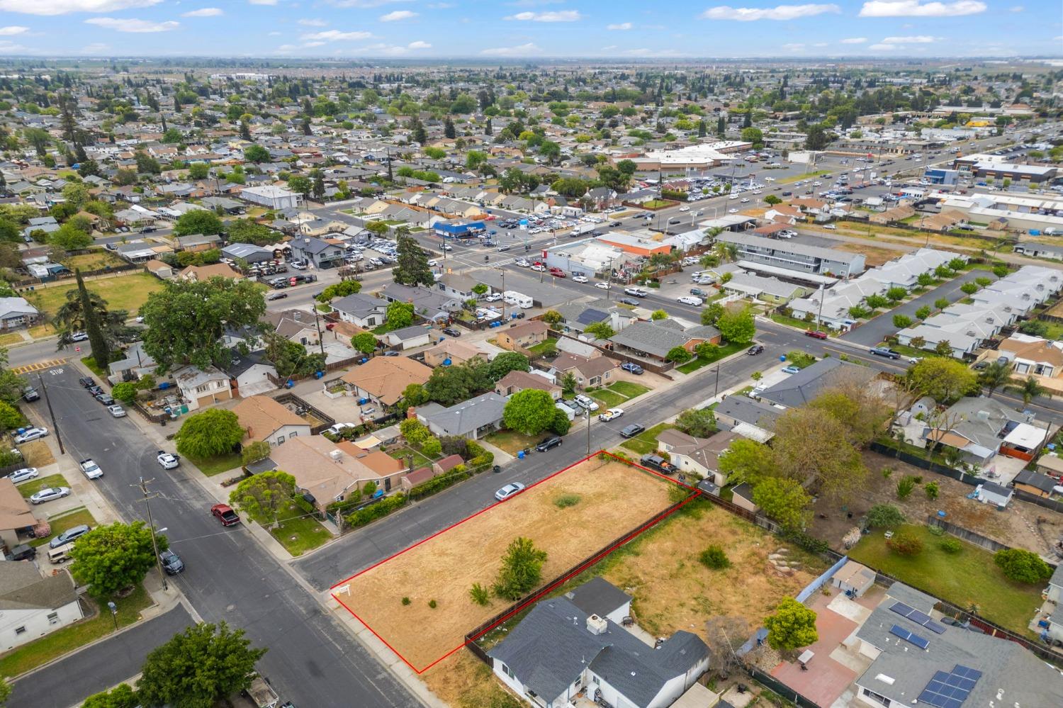 119 Almond Ave, Manteca, CA 95337