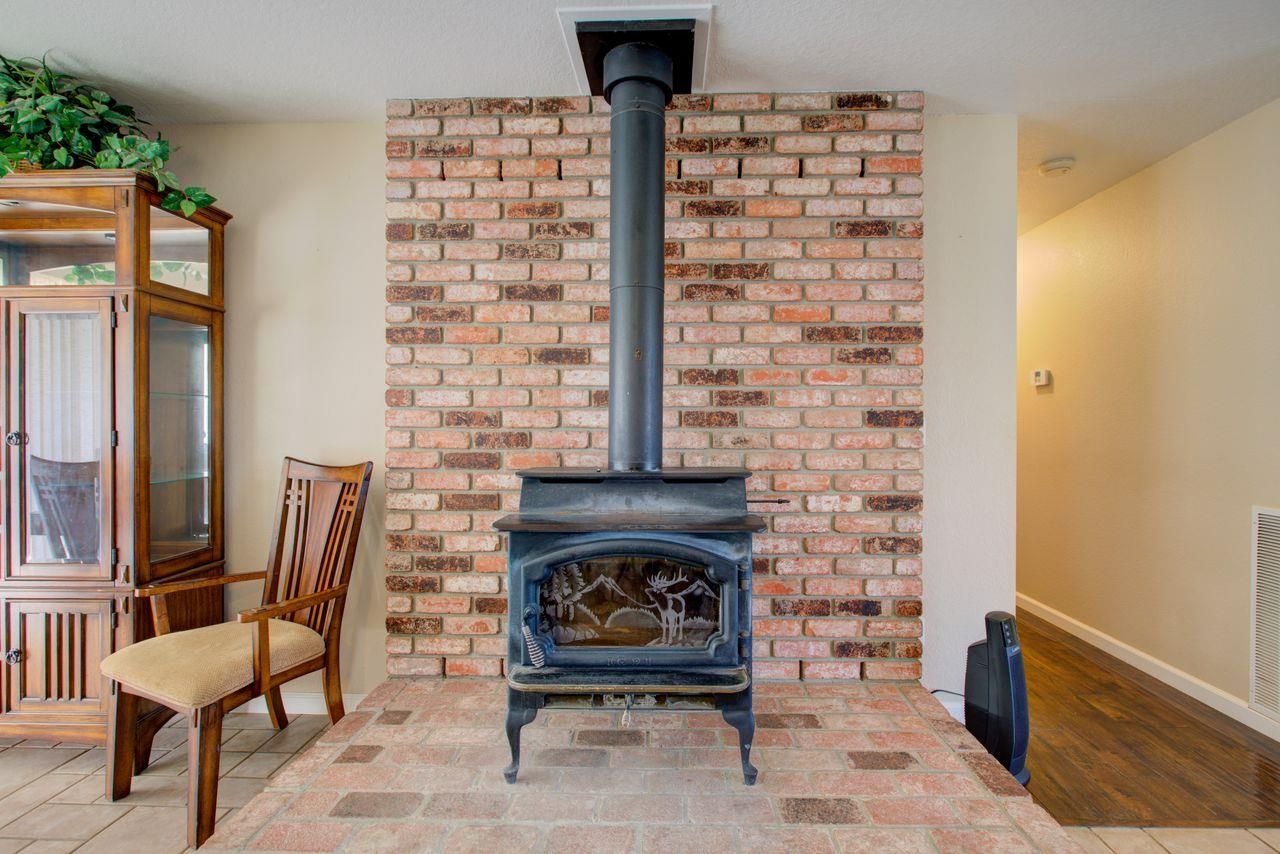 13866 Cedro Ct, La Grange, CA 95329