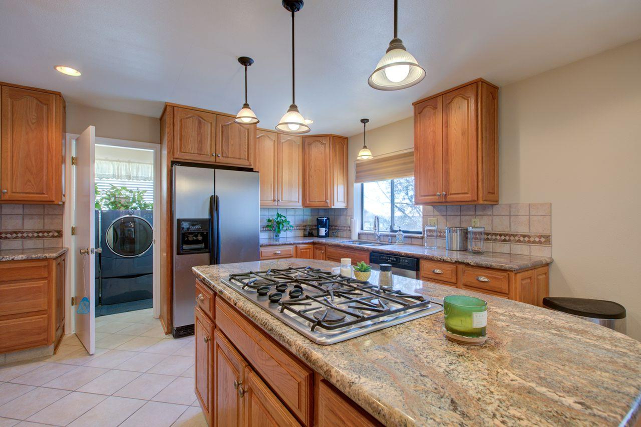 13866 Cedro Ct, La Grange, CA 95329