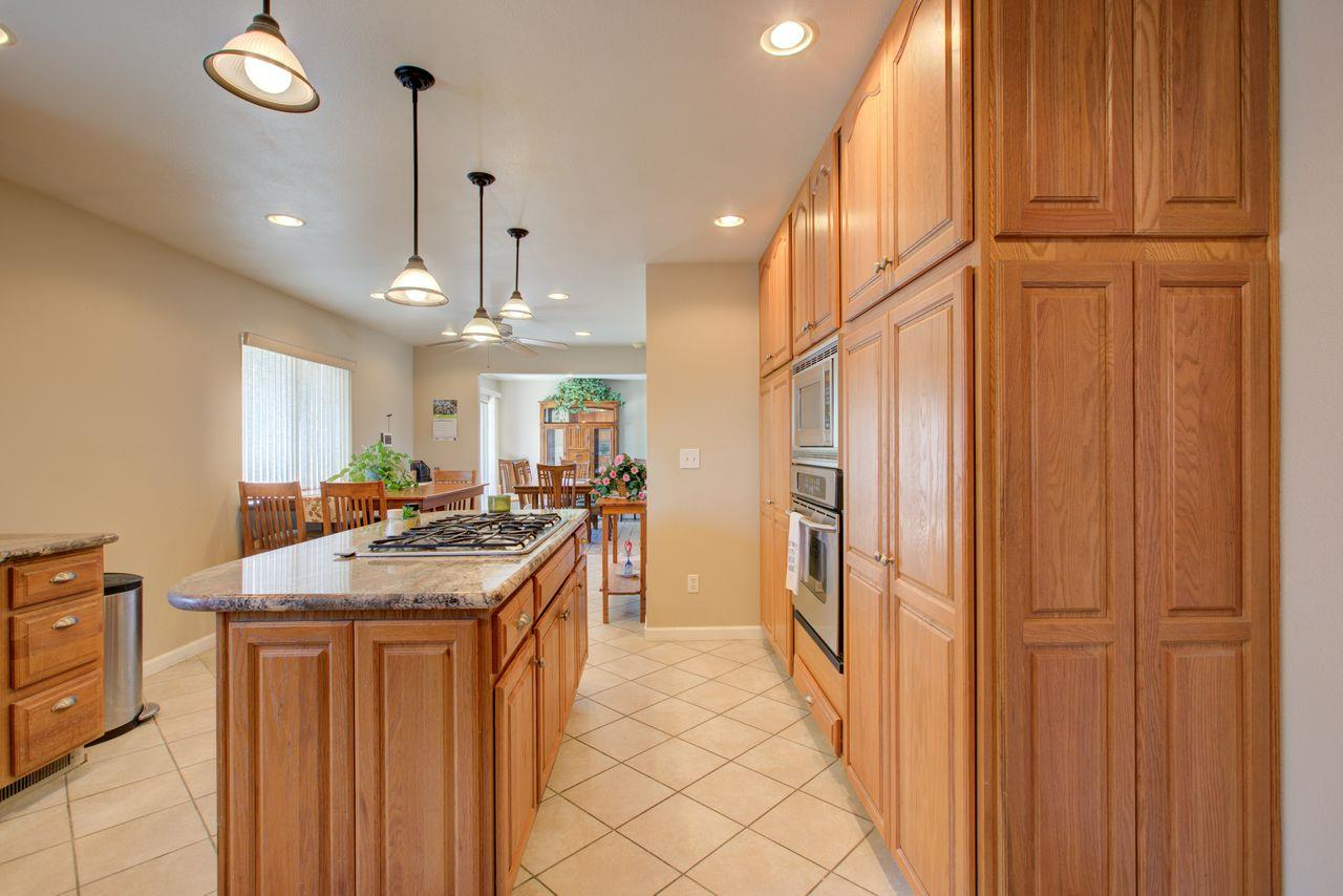 13866 Cedro Ct, La Grange, CA 95329