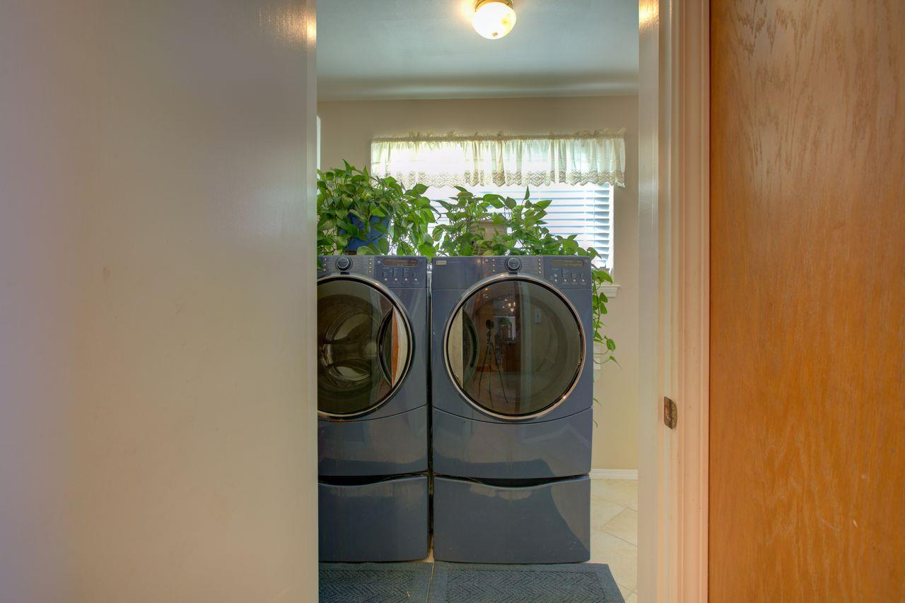 13866 Cedro Ct, La Grange, CA 95329