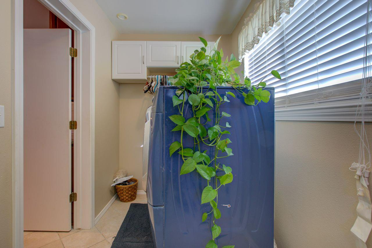 13866 Cedro Ct, La Grange, CA 95329