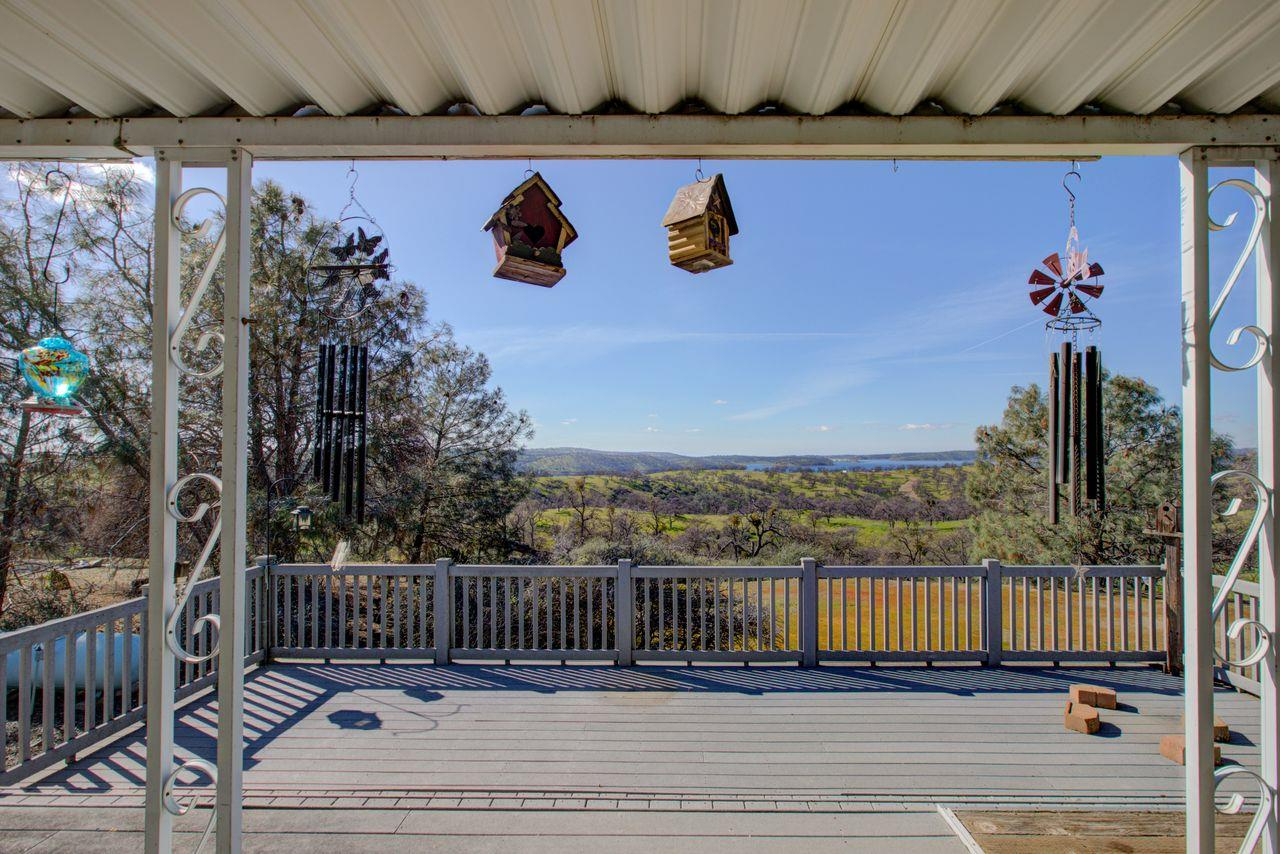 13866 Cedro Ct, La Grange, CA 95329