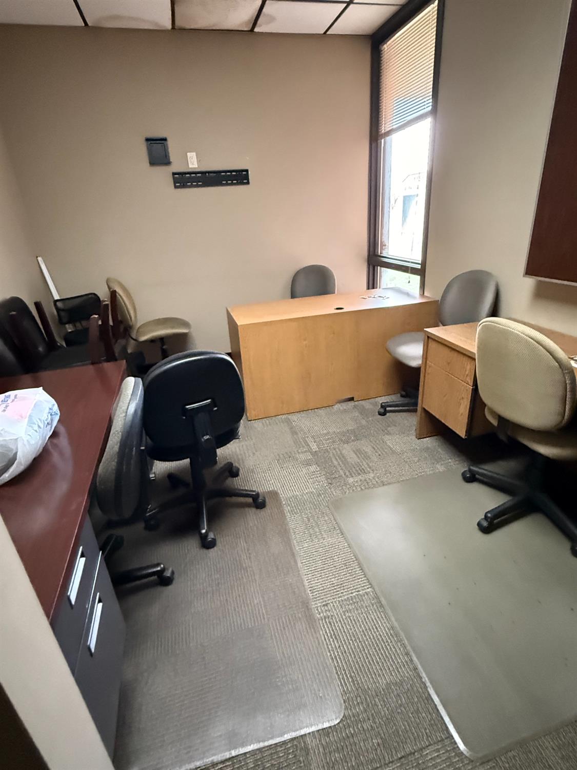 1155 E Pacheco Blvd, Los Banos, CA 93635