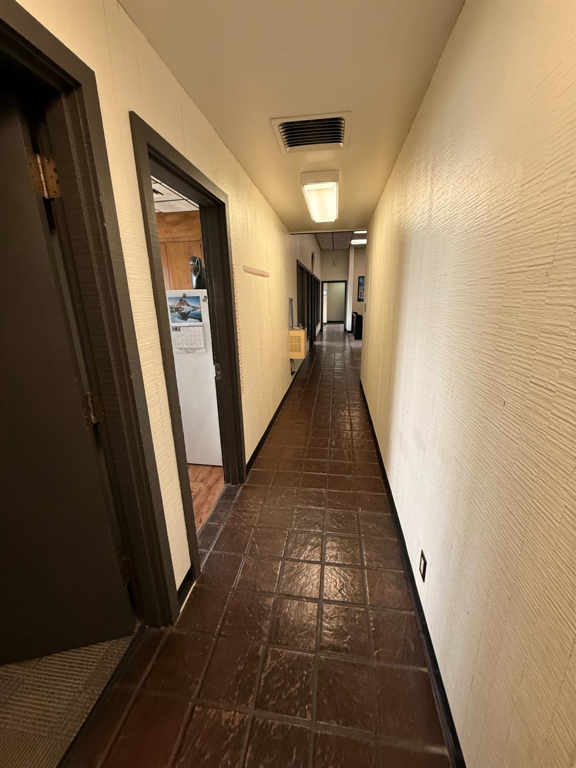 1155 E Pacheco Blvd, Los Banos, CA 93635