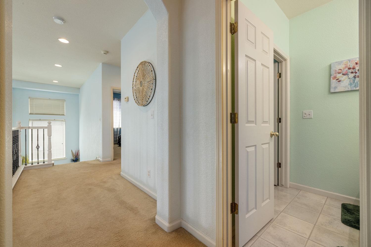 5831 Alton Ct, Riverbank, CA 95367