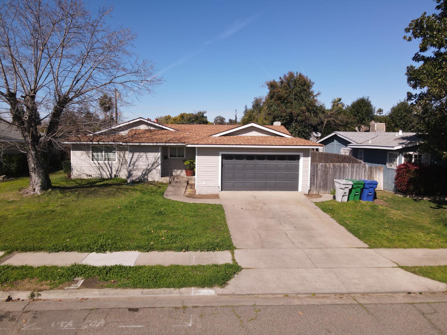 1527 Underwood Ave, Atwater, CA 95301
