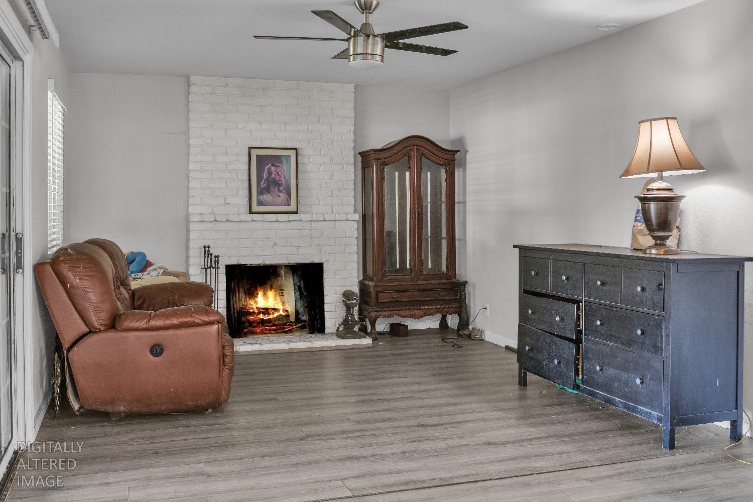 1527 Underwood Ave, Atwater, CA 95301