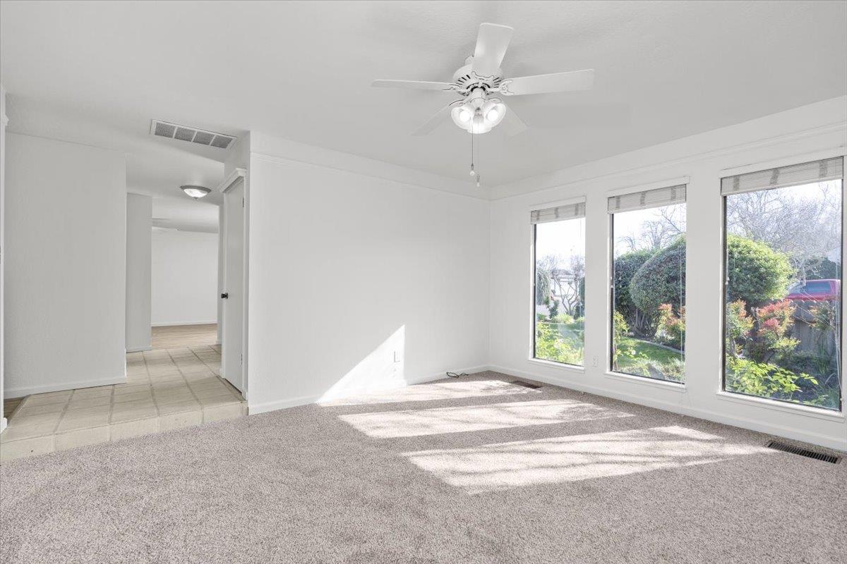 3913 Hillsboro Ct, Modesto, CA 95356