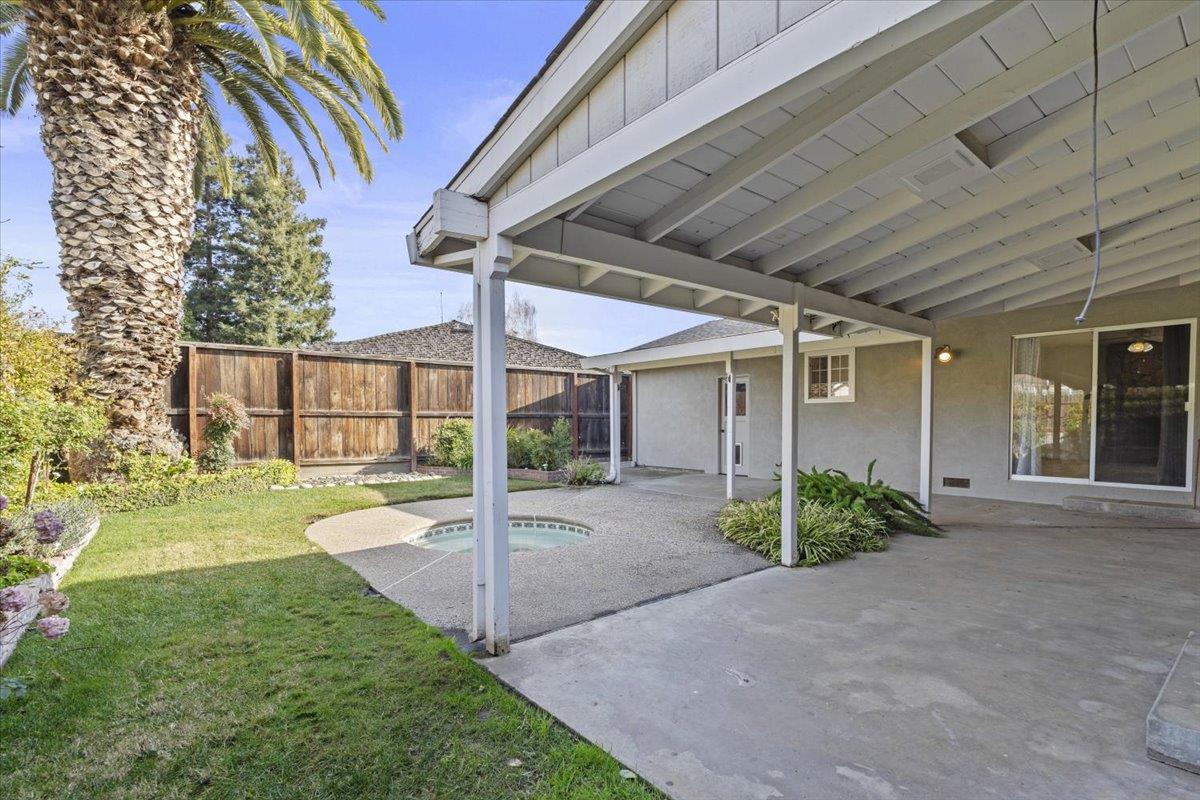 3913 Hillsboro Ct, Modesto, CA 95356