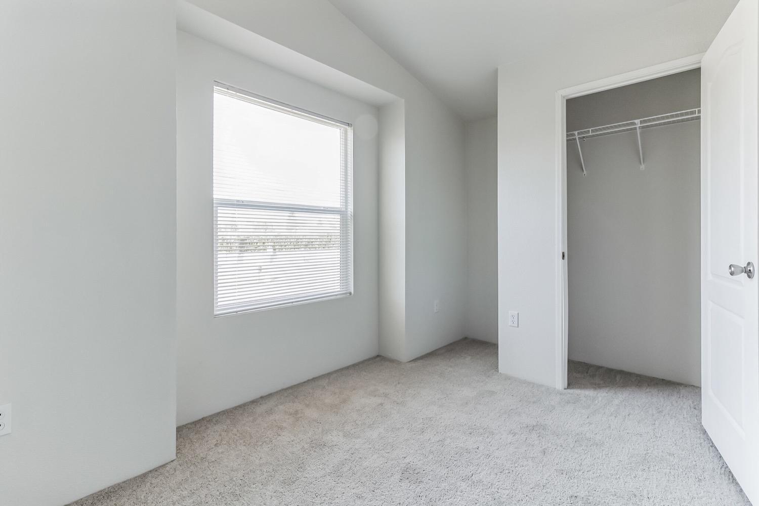 820 S Chinowth St. #74, Visalia, CA 93277