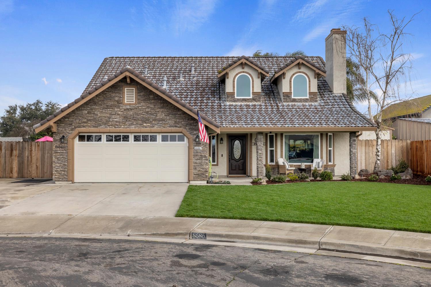 8686 Onyx Ct, Hilmar, CA 95324