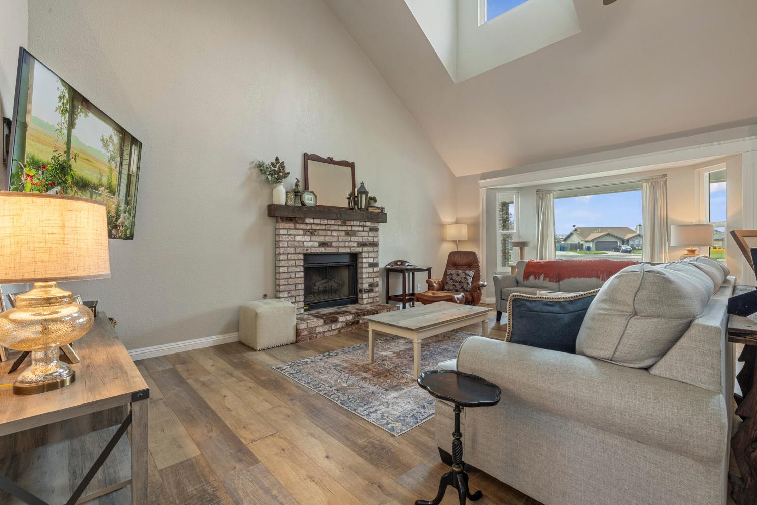 8686 Onyx Ct, Hilmar, CA 95324