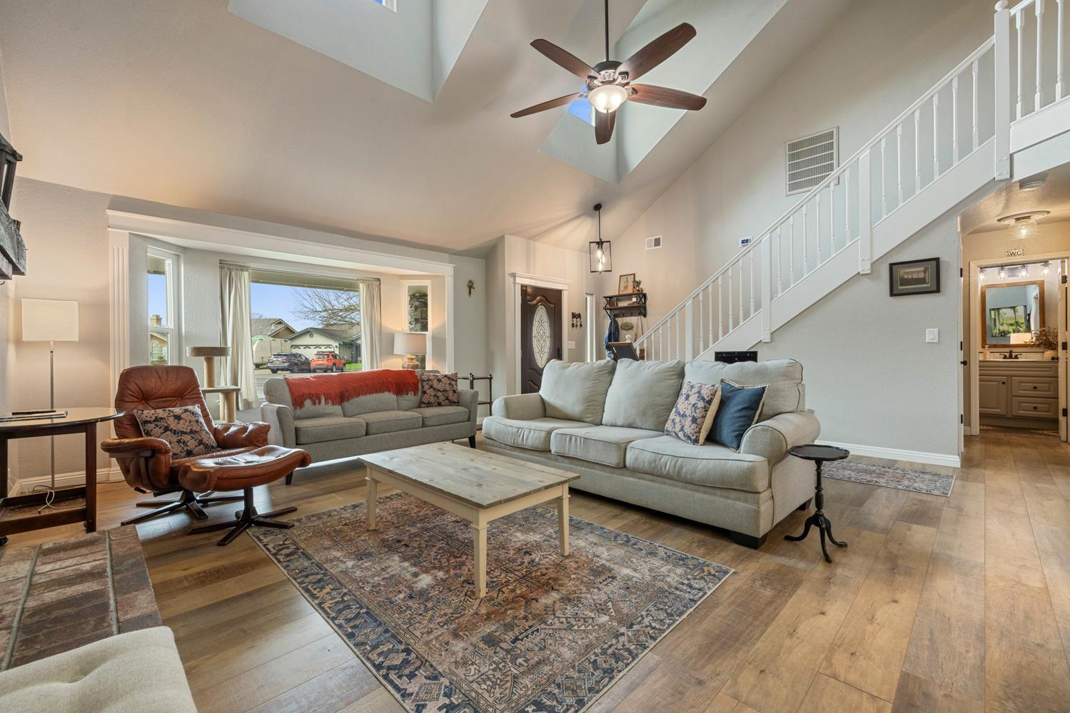 8686 Onyx Ct, Hilmar, CA 95324