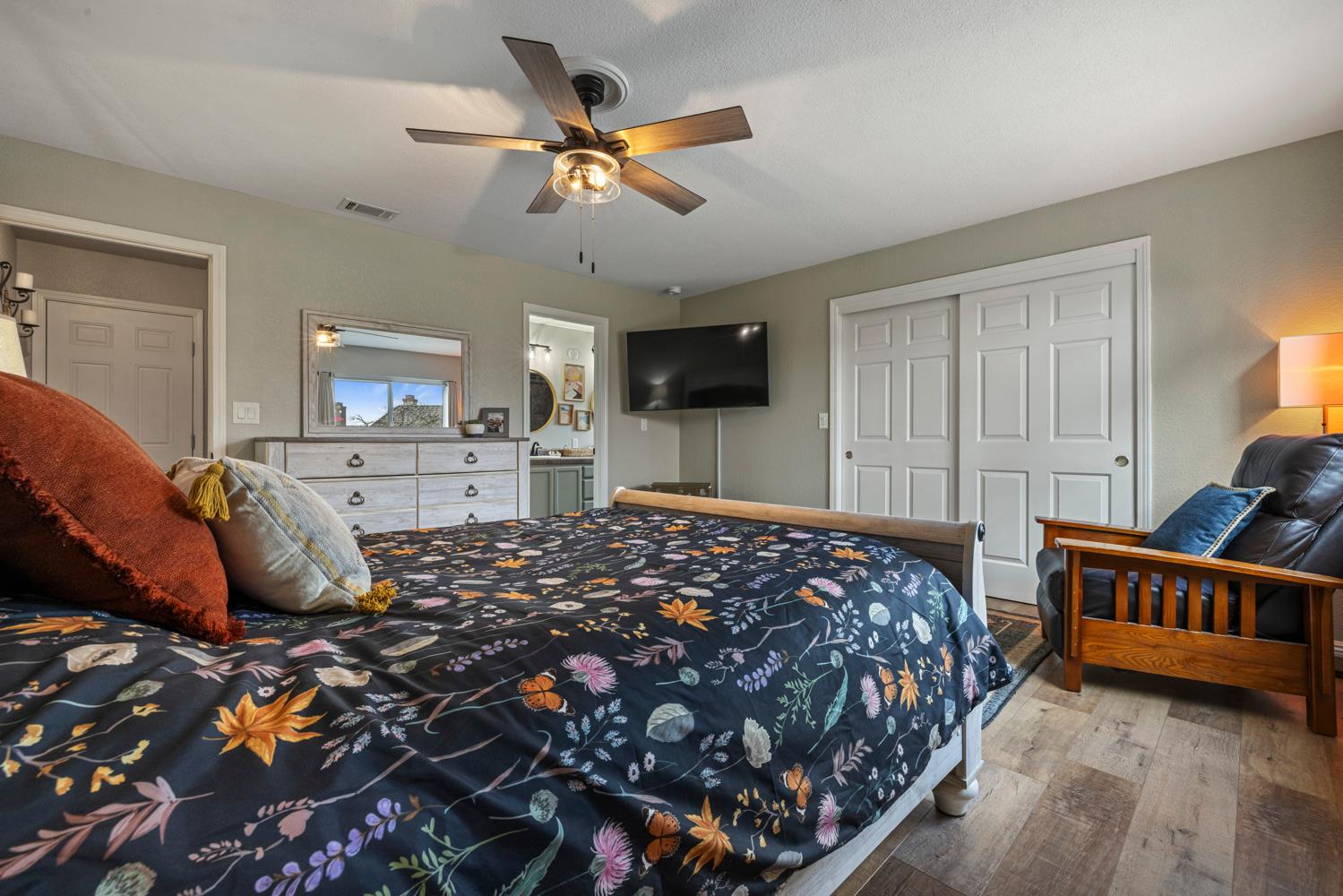 8686 Onyx Ct, Hilmar, CA 95324