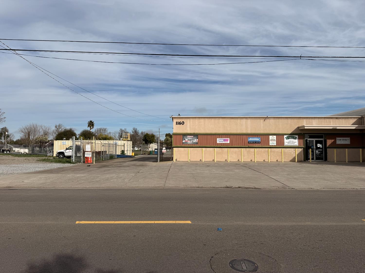 1160 G St, Los Banos, CA 93635