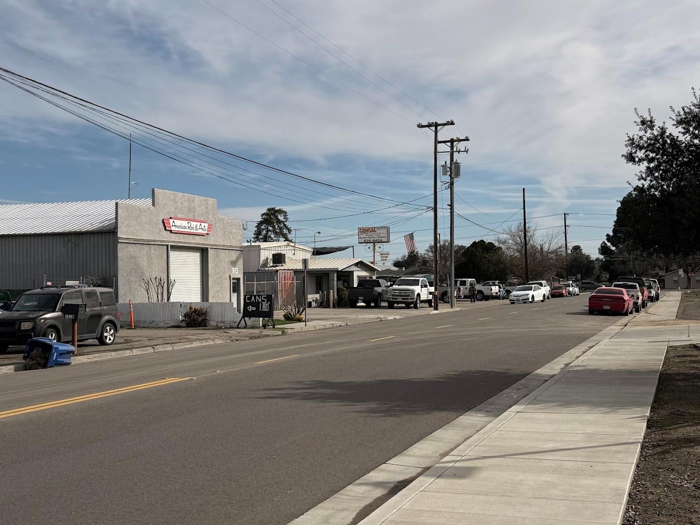 1160 G St, Los Banos, CA 93635