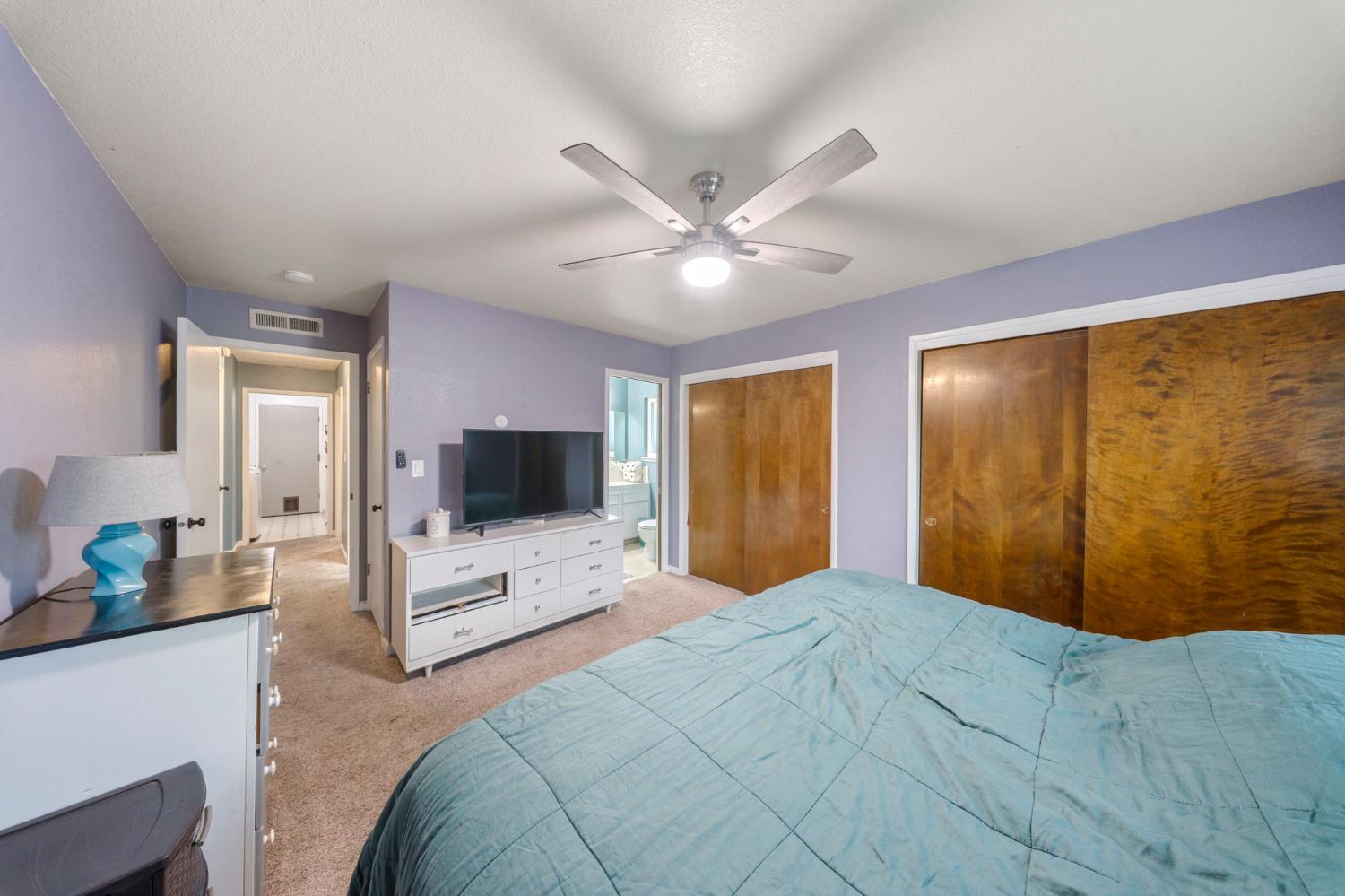 1313 Sharonwood Dr, Modesto, CA 95355