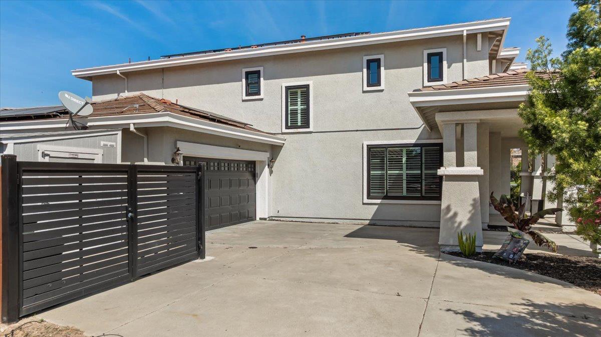 1766 Churchill Downs Cir, Oakdale, CA 95361