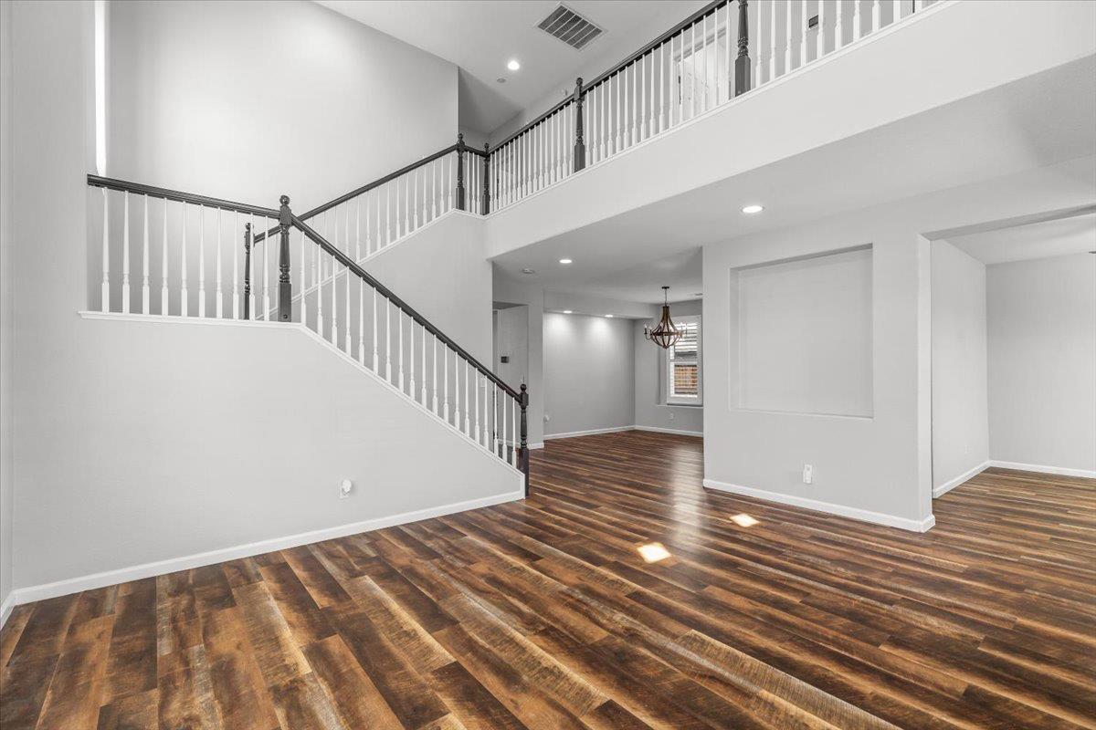 1766 Churchill Downs Cir, Oakdale, CA 95361