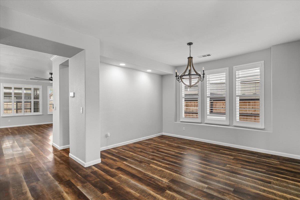 1766 Churchill Downs Cir, Oakdale, CA 95361