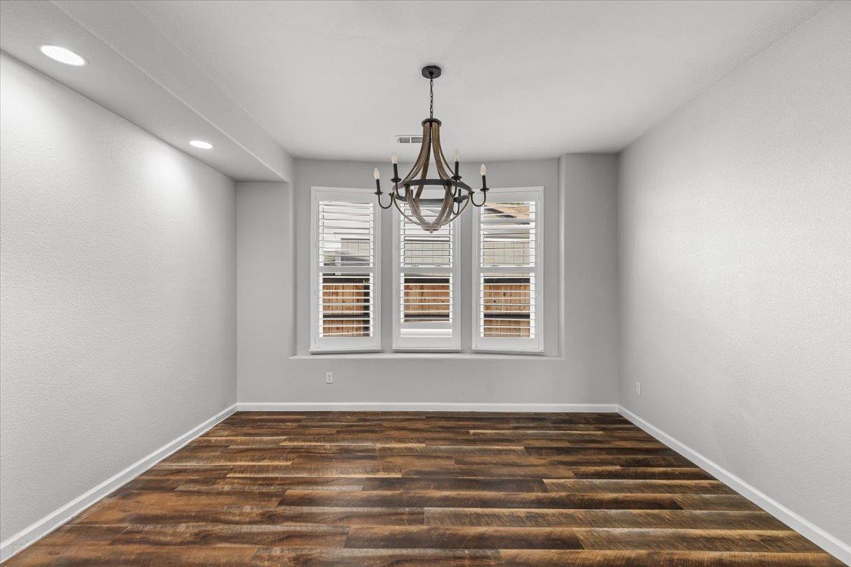 1766 Churchill Downs Cir, Oakdale, CA 95361