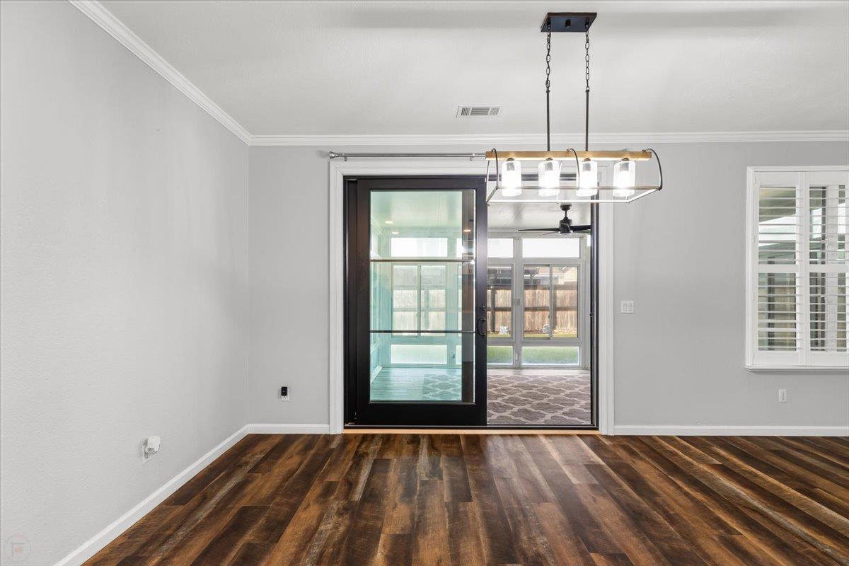 1766 Churchill Downs Cir, Oakdale, CA 95361