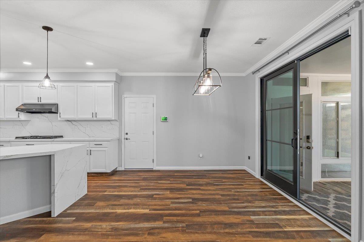 1766 Churchill Downs Cir, Oakdale, CA 95361