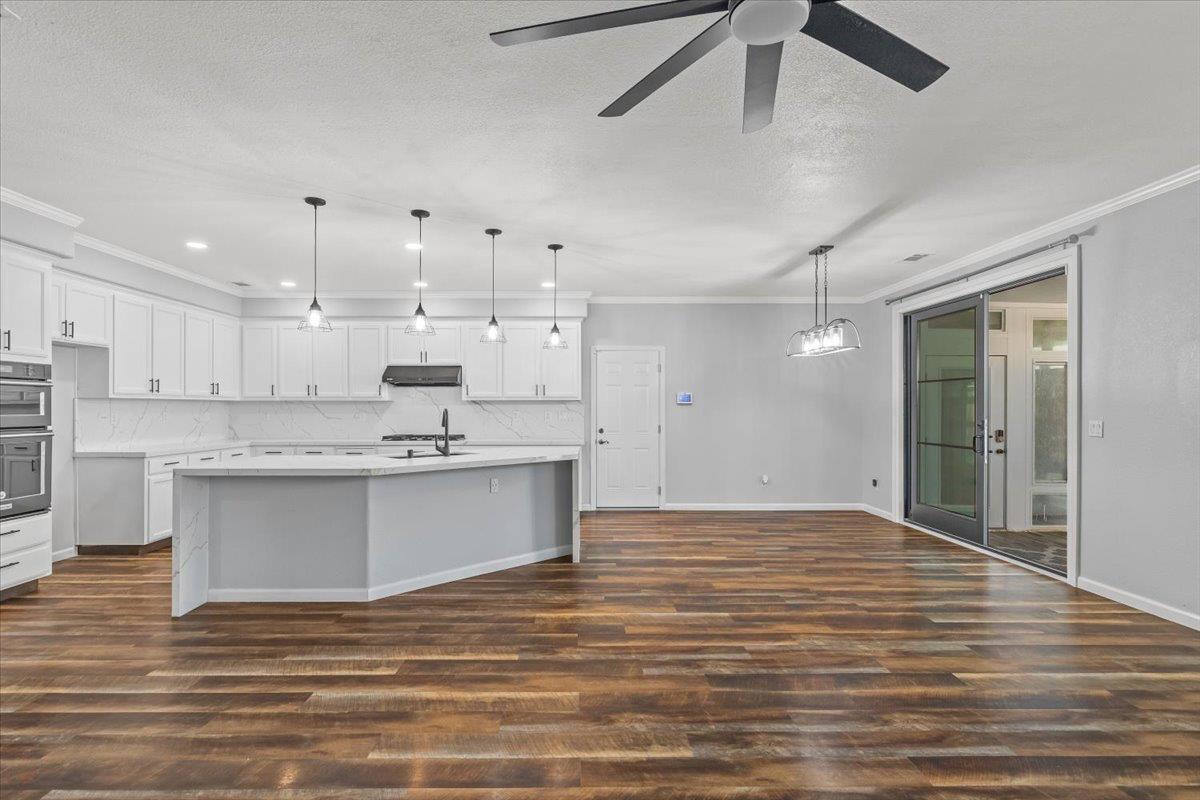 1766 Churchill Downs Cir, Oakdale, CA 95361