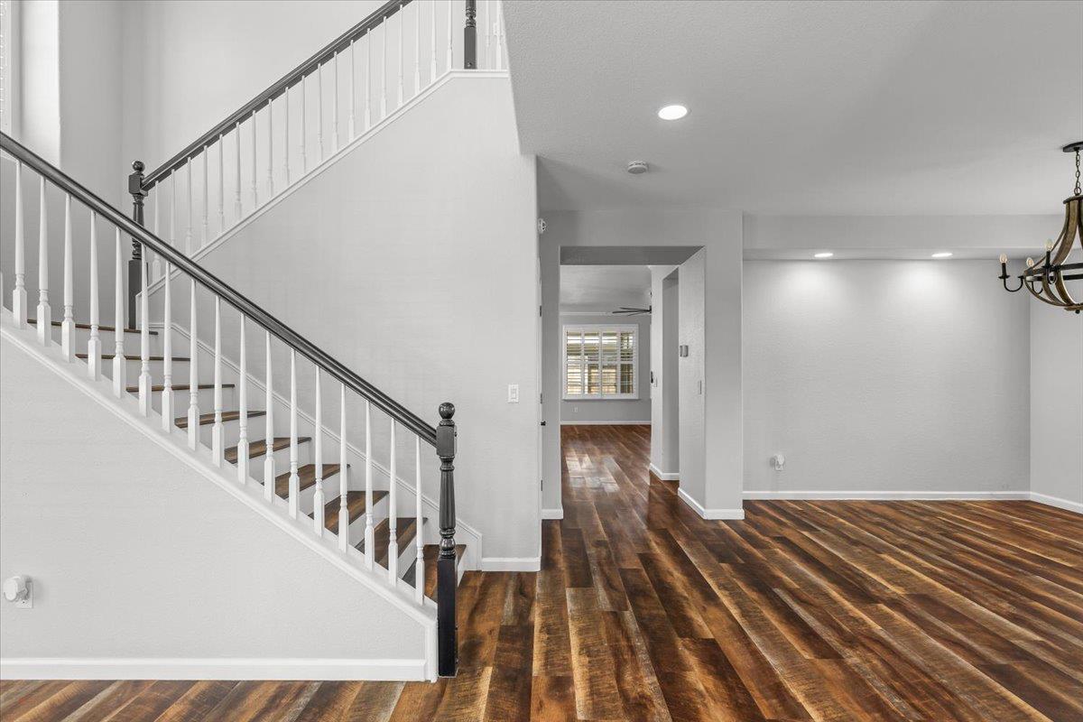 1766 Churchill Downs Cir, Oakdale, CA 95361